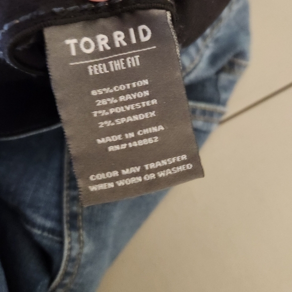 Torrid 'Bombshell Skinny' Jeans, sz 22 - Picture 5 of 8